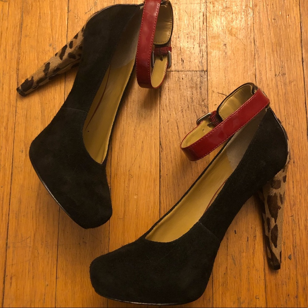 Nine West Leopard Heel